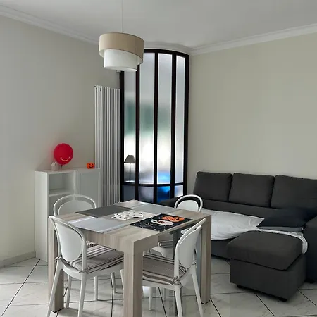 Giaco Symphony Apartman Bari